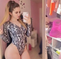 Фото проститутки Вика №3 в городе Тольятти