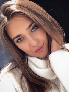 Фото проститутки Вика №1 в городе Тольятти