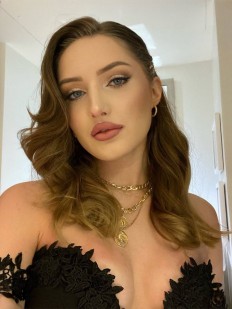 Фото проститутки Юля №1 в городе Тольятти